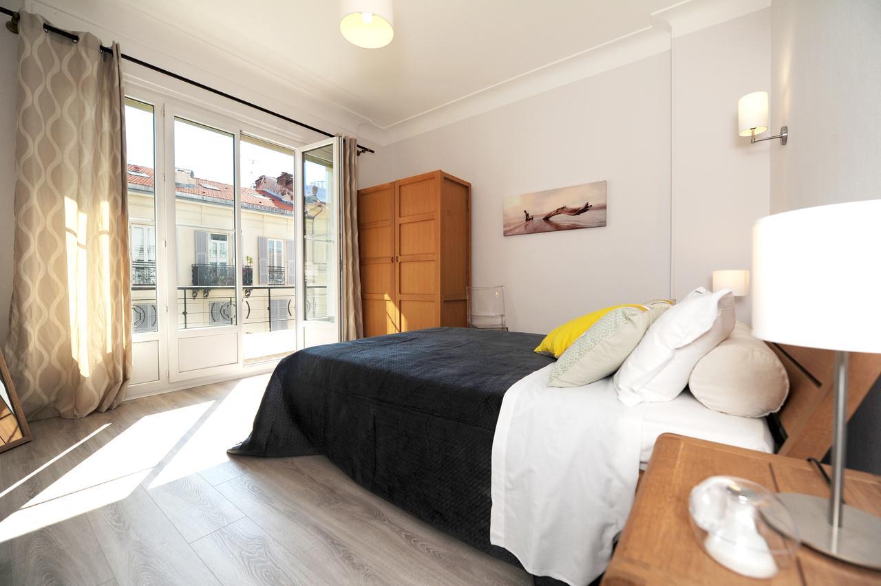 Suite Appartment La Buffa Five Stars Holiday House Ницца Экстерьер фото