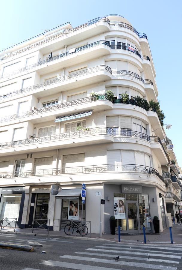 Suite Appartment La Buffa Five Stars Holiday House Ницца Экстерьер фото